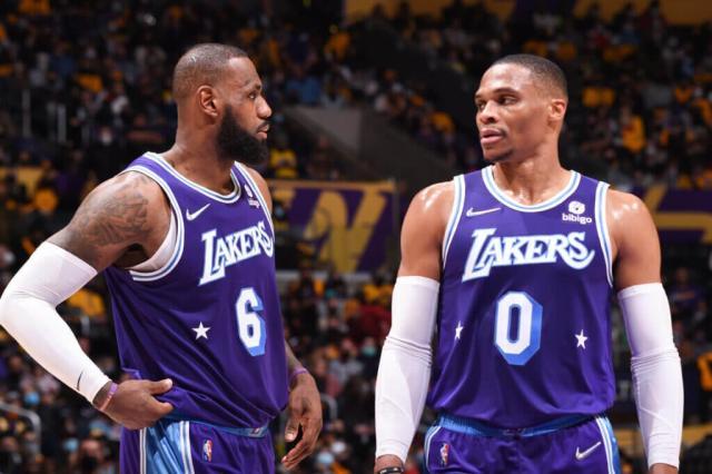 开云在线-湖人定位依旧模糊，问题根源就是詹姆斯队友选错了