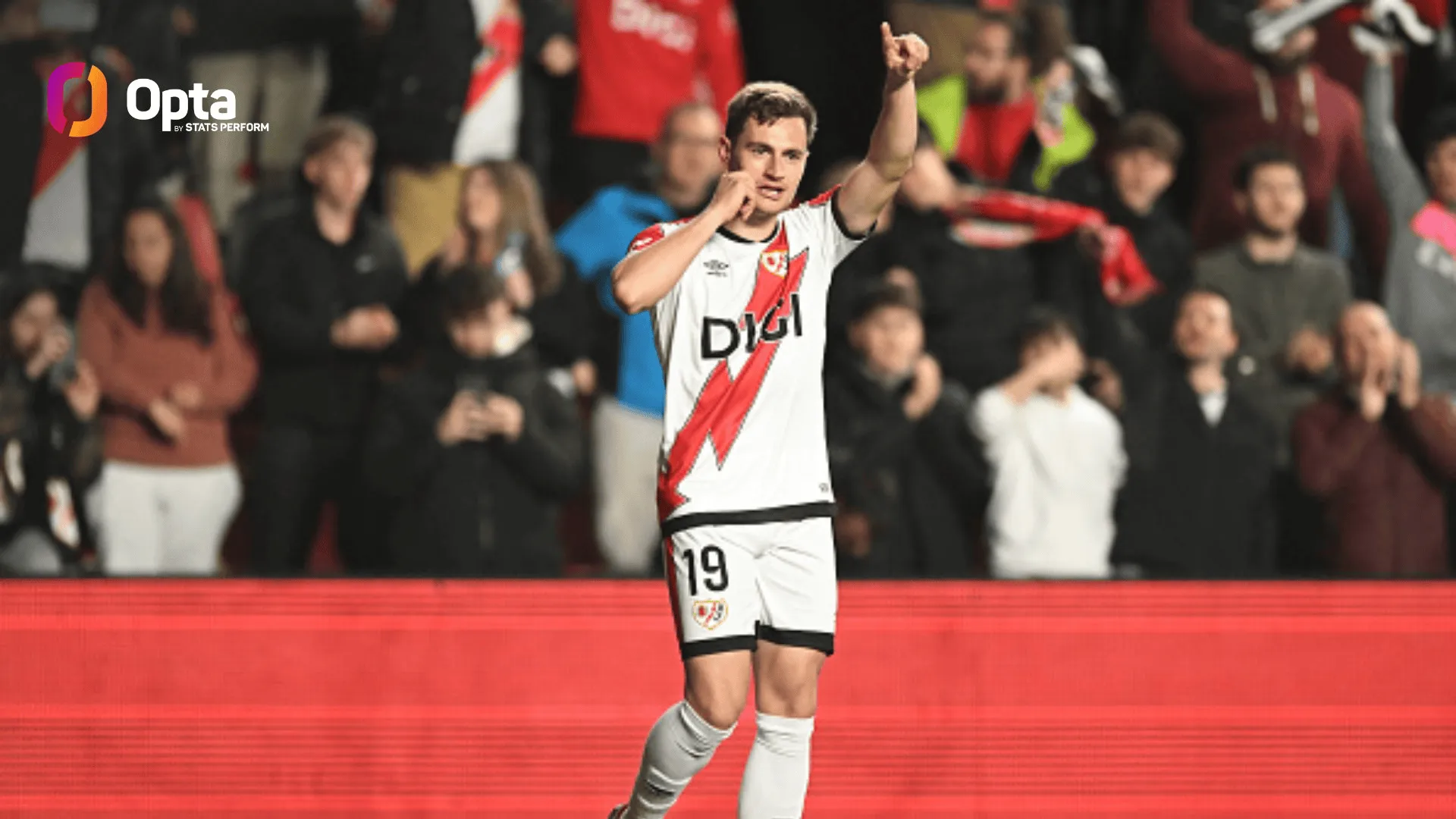 开云中国-梅开二度！德弗鲁托斯成巴列卡诺近7年西甲首位进球上双球员